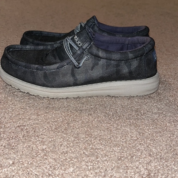 Hey Dudes - Picture 1 of 5